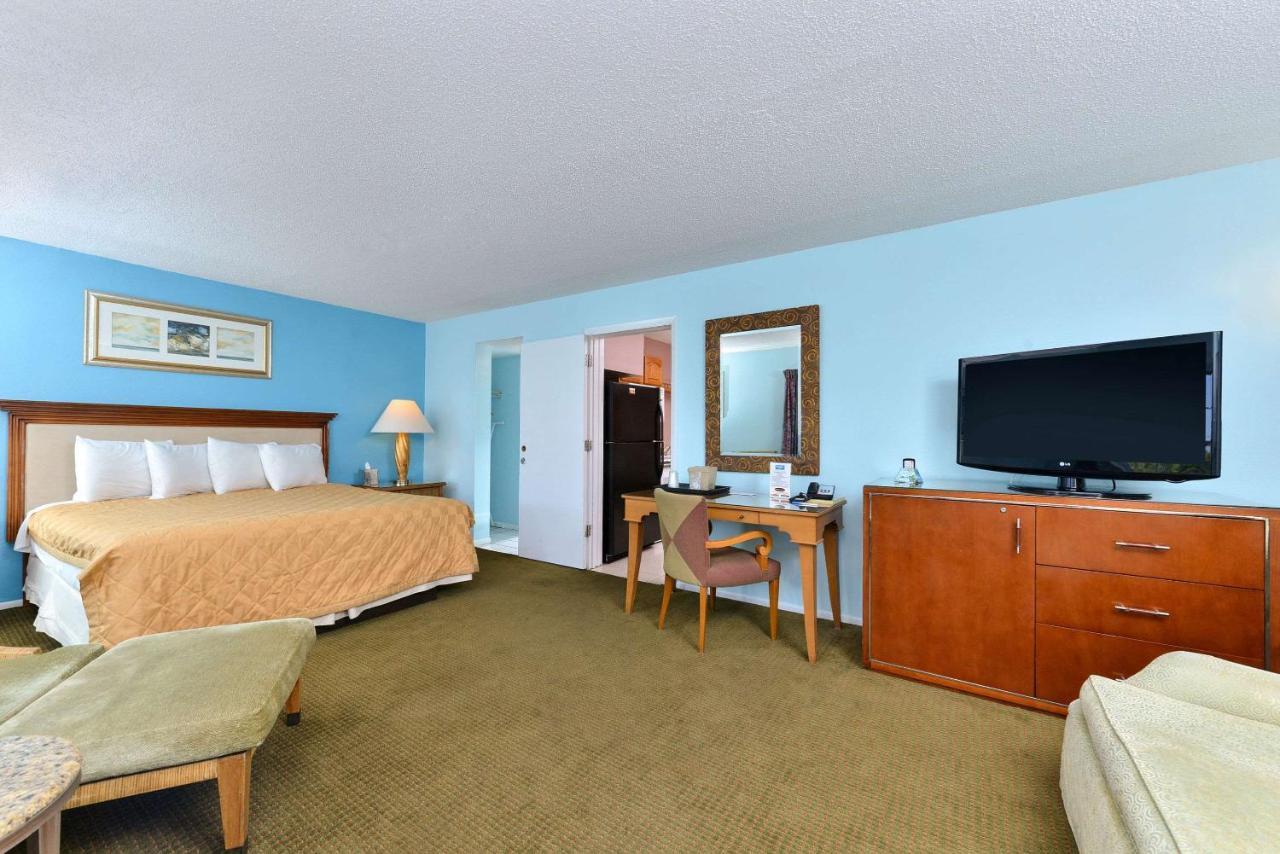 Travelodge By Wyndham Venice Venice Gardens Экстерьер фото